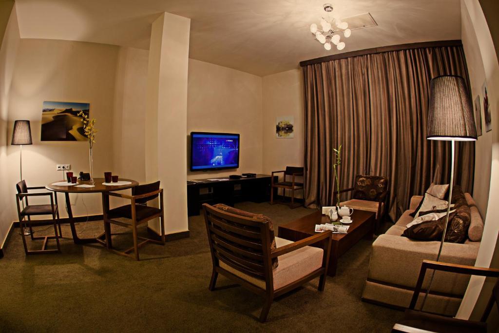 Voyage Hotel كاراغاندي الغرفة الصورة